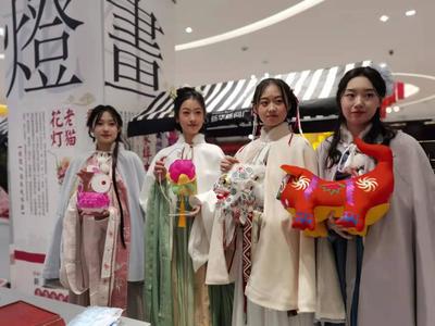 &ldquo;手造&rdquo;迎新年,濰坊新華新閱非遺體驗(yàn)空間正式開(kāi)放!